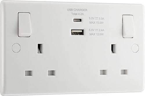 BG Electrical 822UAC Double Switched Fast Charging Power Socket with Type A and C USB Charging Ports, 13 A, White Moulded with Coloured Switch Tabs
