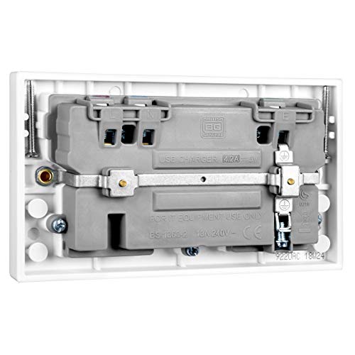 BG Electrical 822UAC Double Switched Fast Charging Power Socket with Type A and C USB Charging Ports, 13 A, White Moulded with Coloured Switch Tabs
